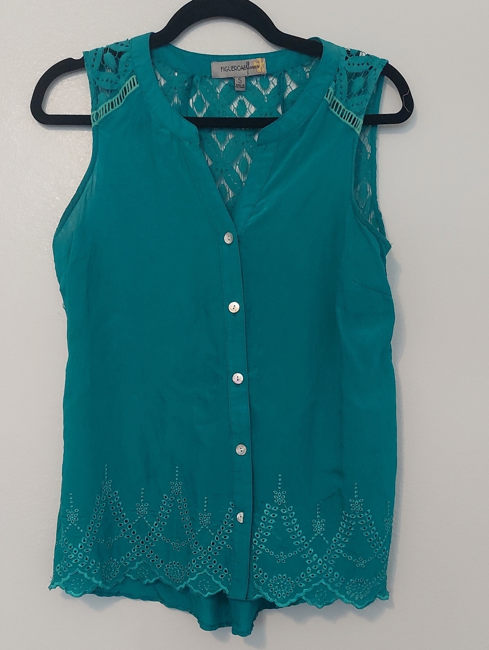 Figueroa & Flower Teal Sleeveless Button Front Lace Iridescent- Like Top Size S